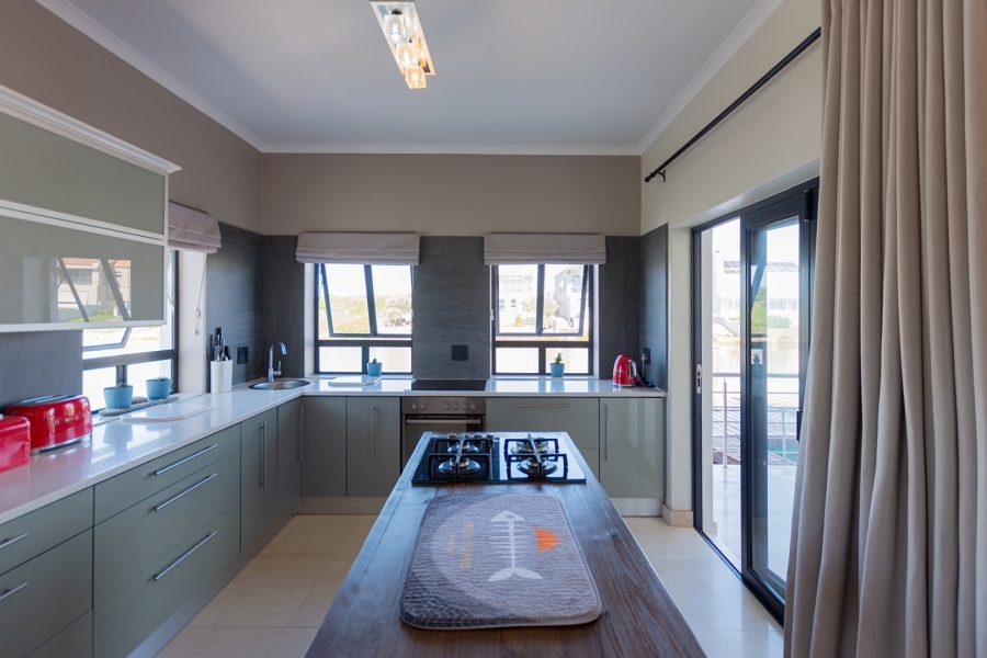 4 Bedroom Property for Sale in Port Owen Western Cape